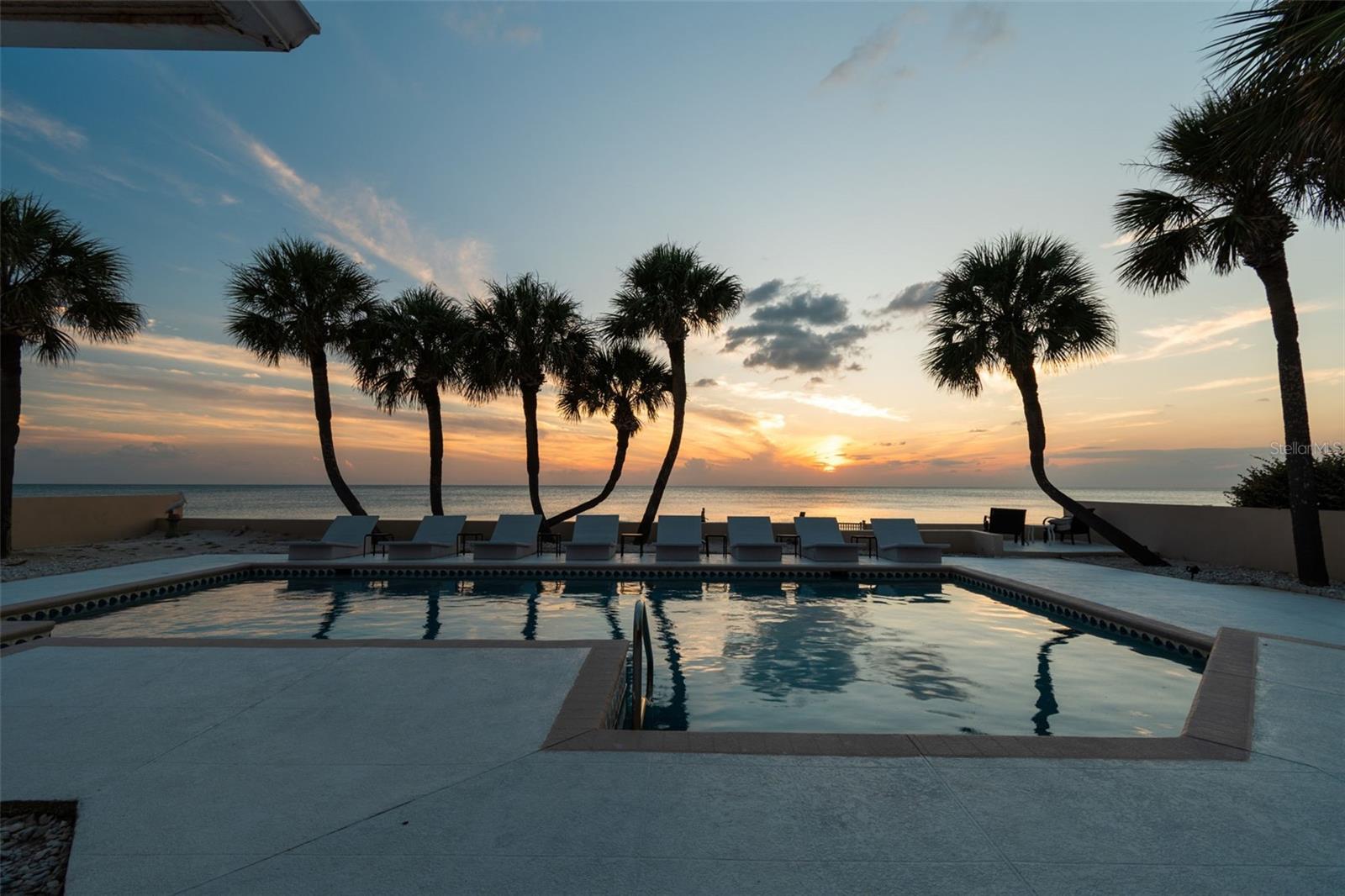 TB8456706 Property Photo