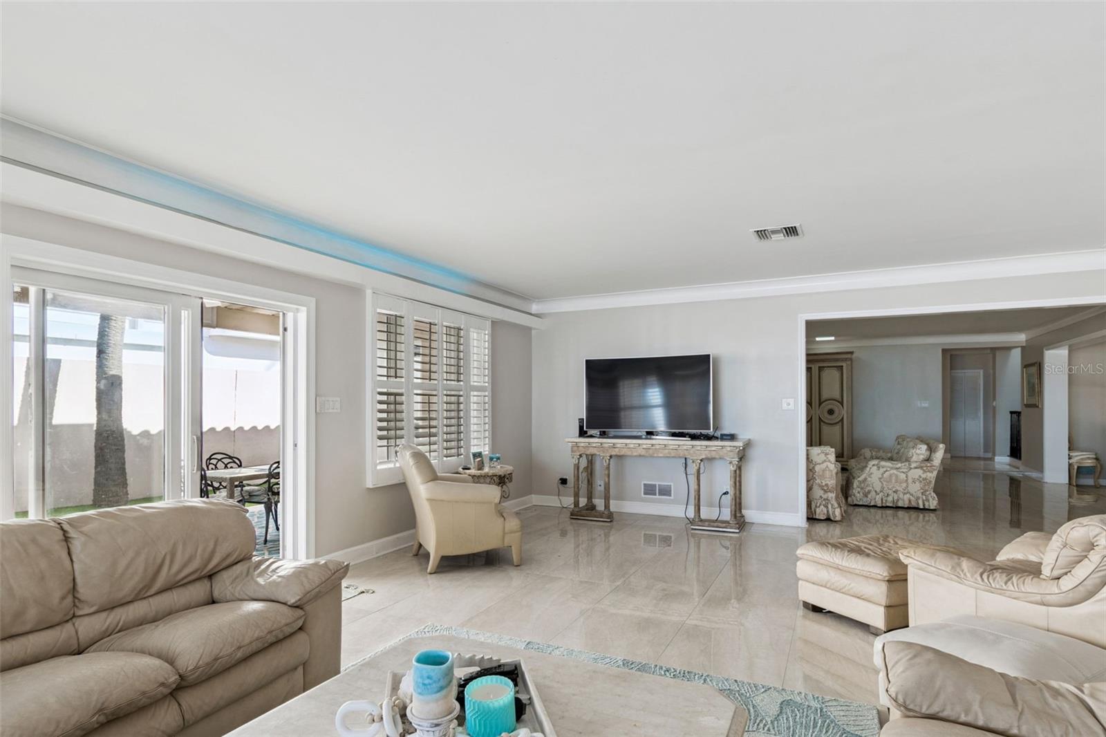 TB8456706 Property Photo