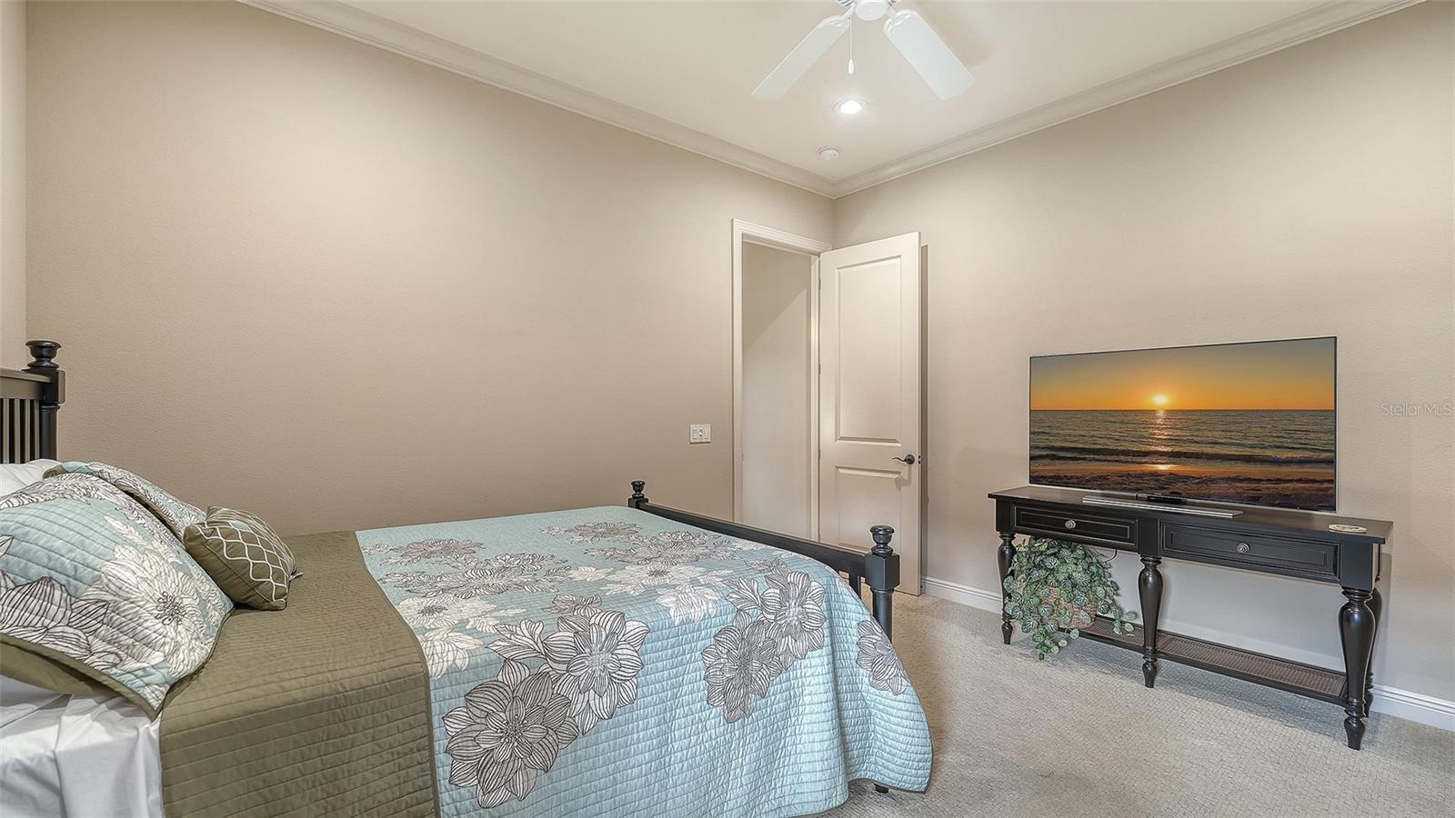 A4675399 Property Photo