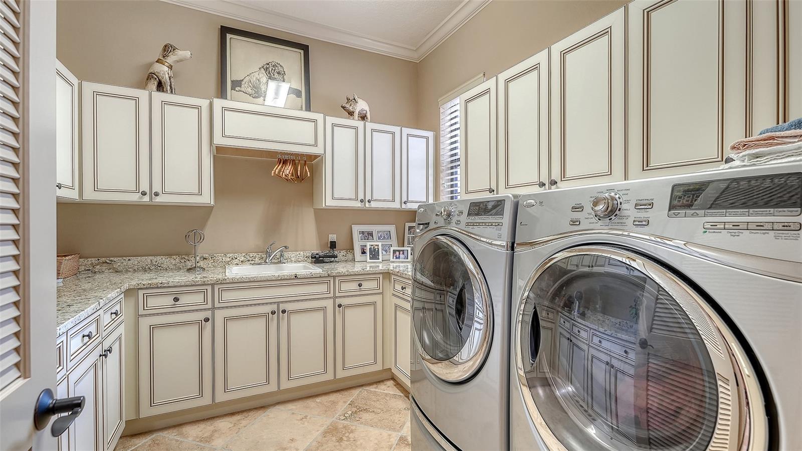 A4675399 Property Photo