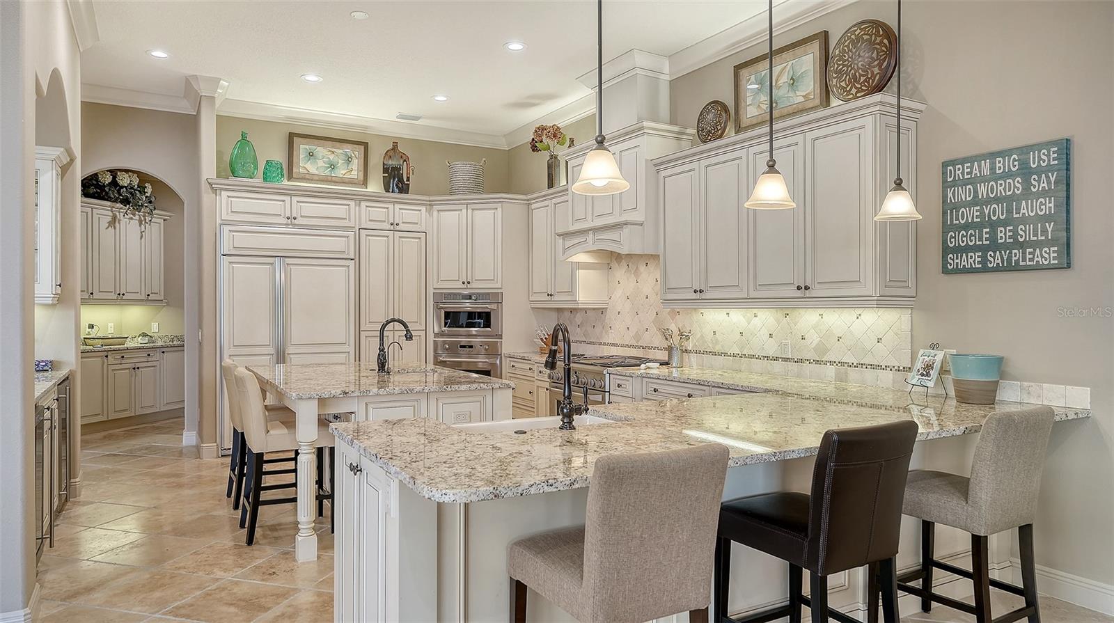 A4675399 Property Photo