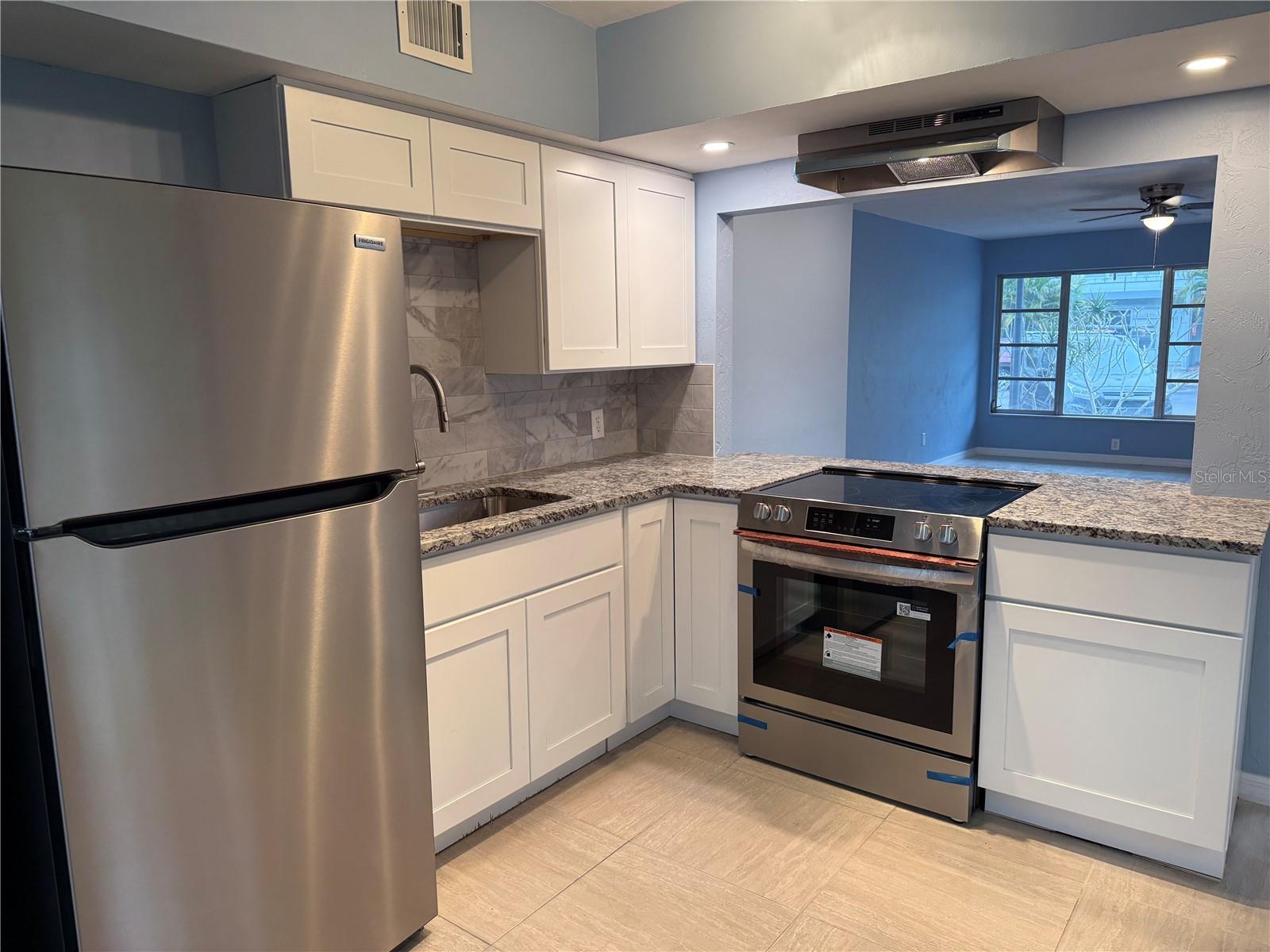 TB8456751 Property Photo