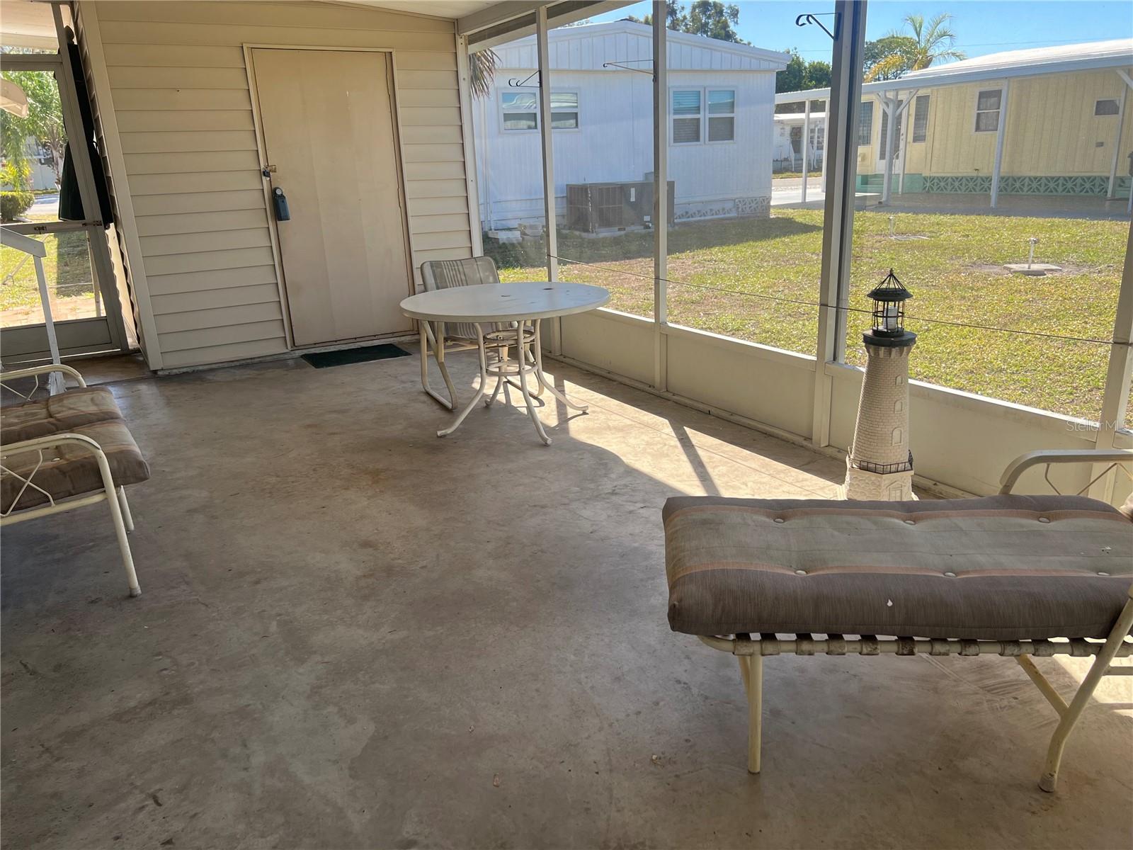 N6141948 Property Photo