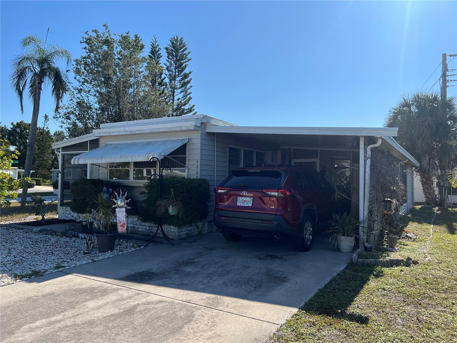 N6141948 Property Photo