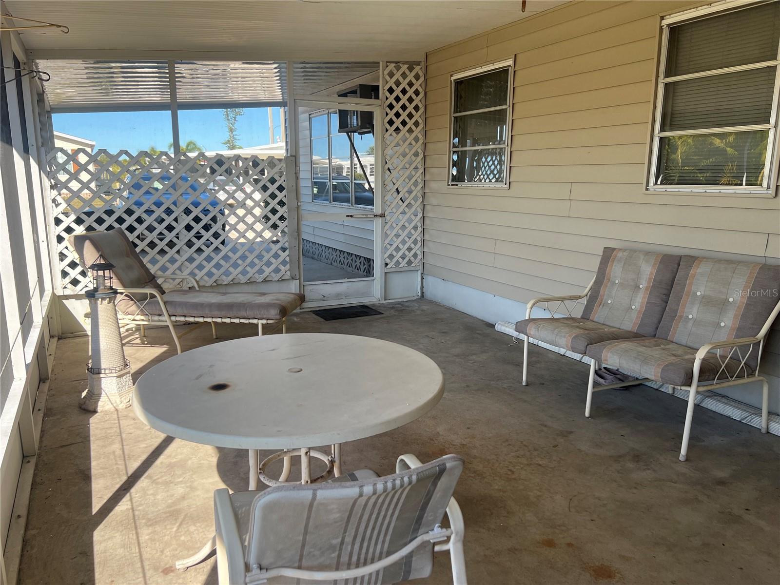 N6141948 Property Photo