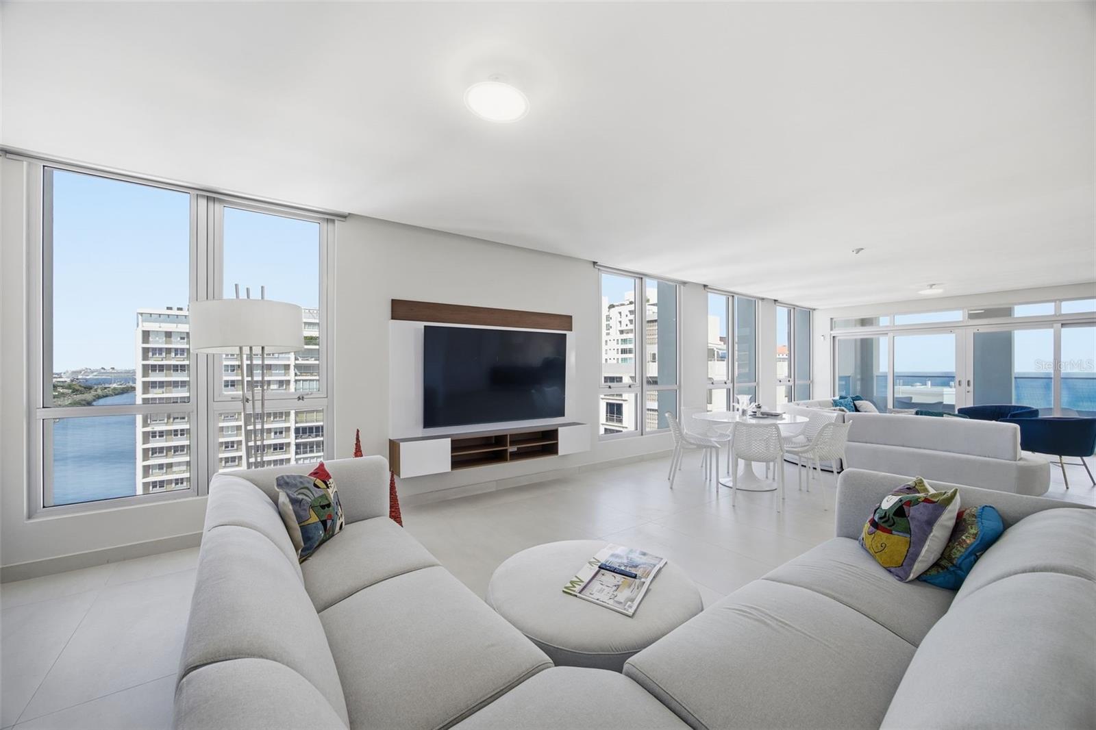 PR9118024 Property Photo