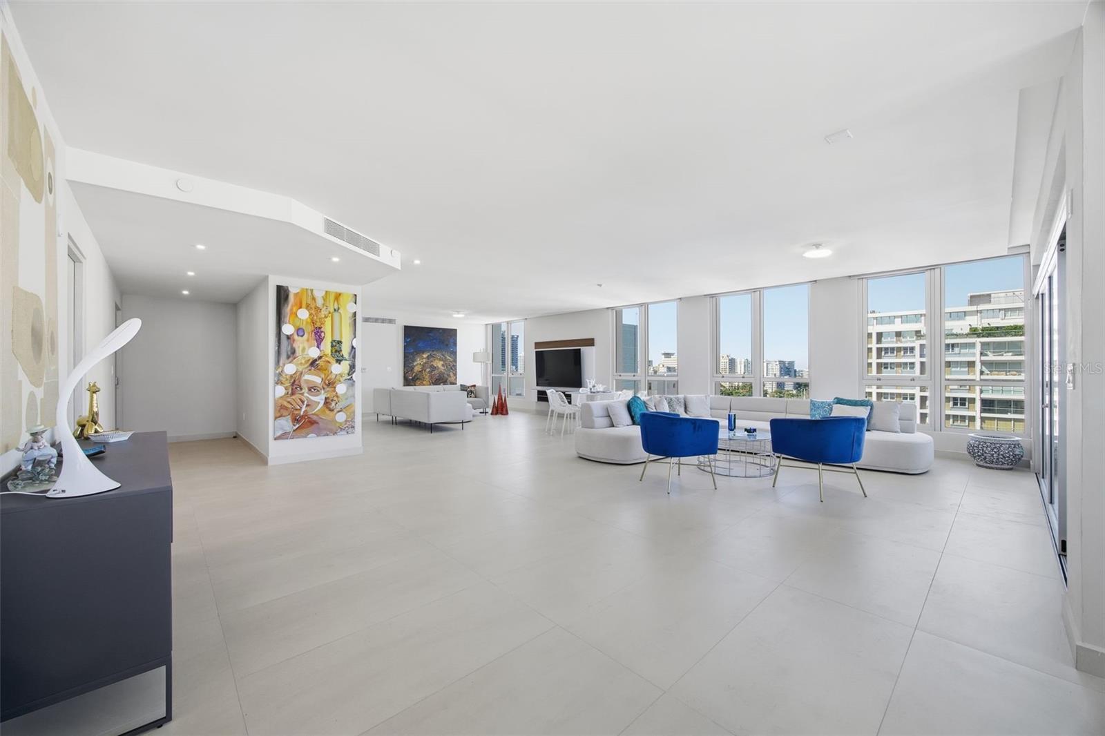 PR9118024 Property Photo