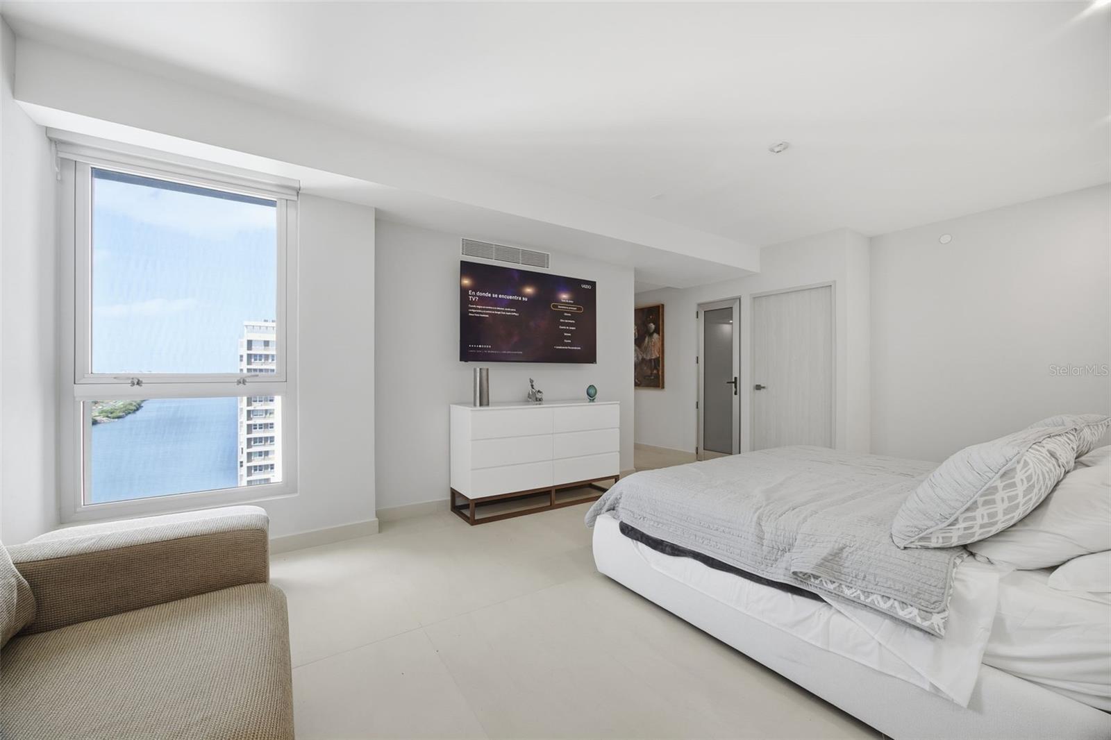 PR9118024 Property Photo