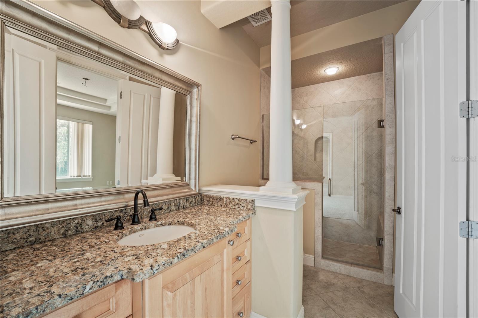 S5140304 Property Photo