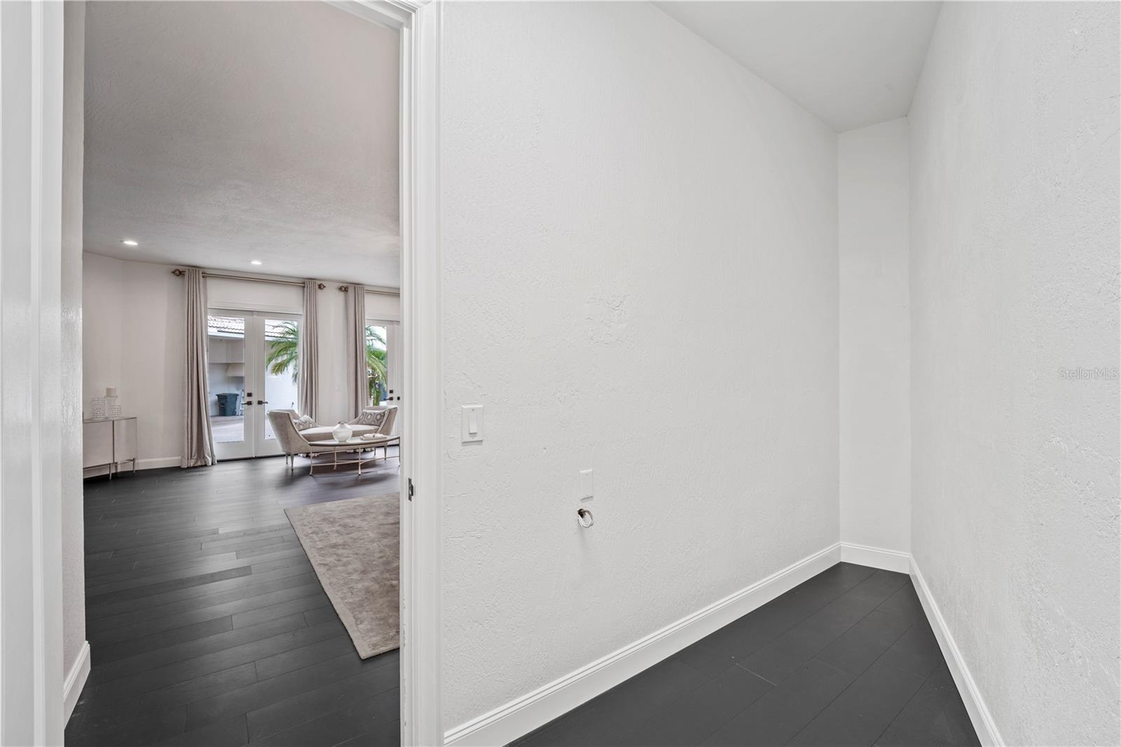 S5140304 Property Photo