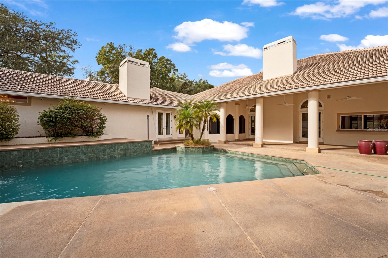 S5140304 Property Photo