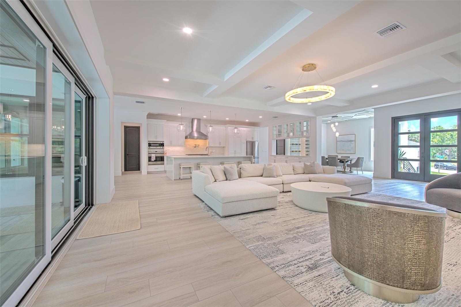 TB8456819 Property Photo