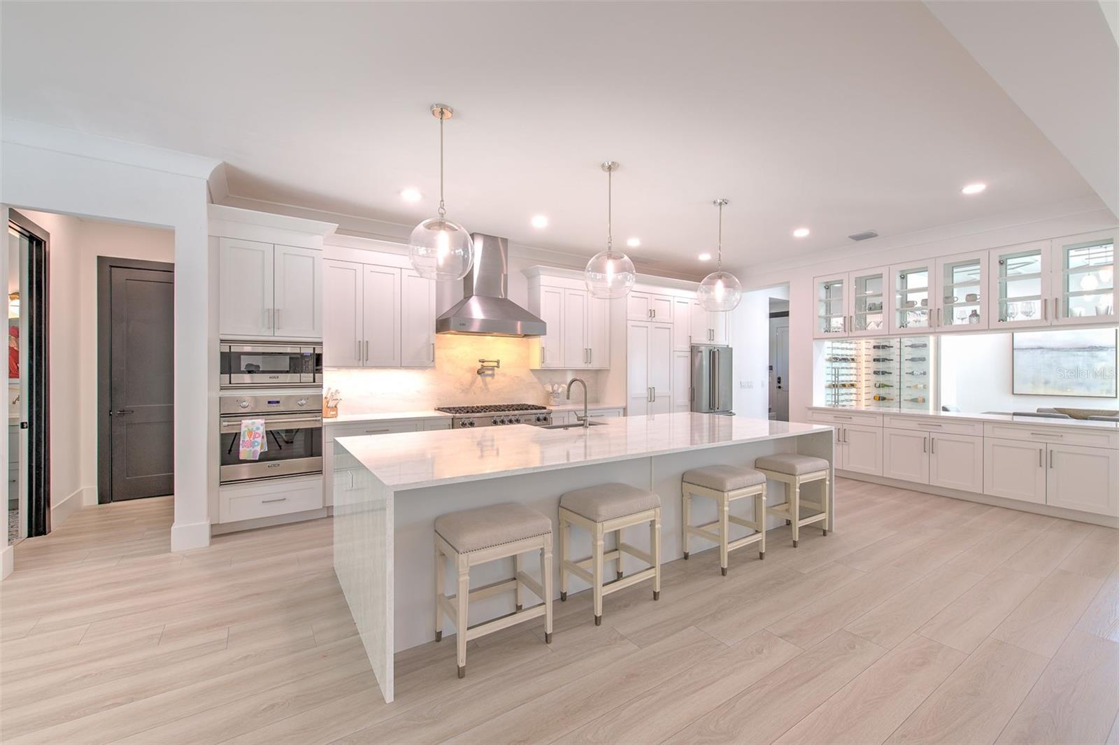 TB8456819 Property Photo