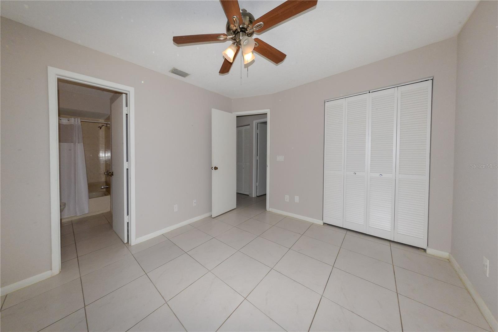 17207 SEASHORE AVE, PORT CHARLOTTE, FL, 33948