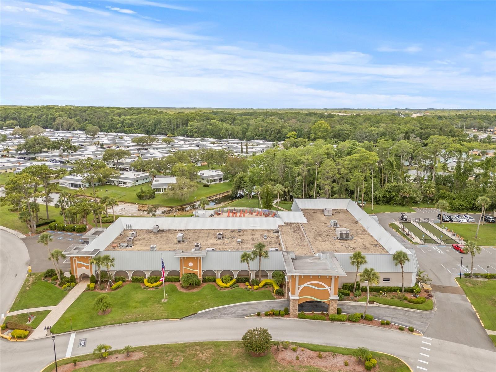 O6367792 Property Photo