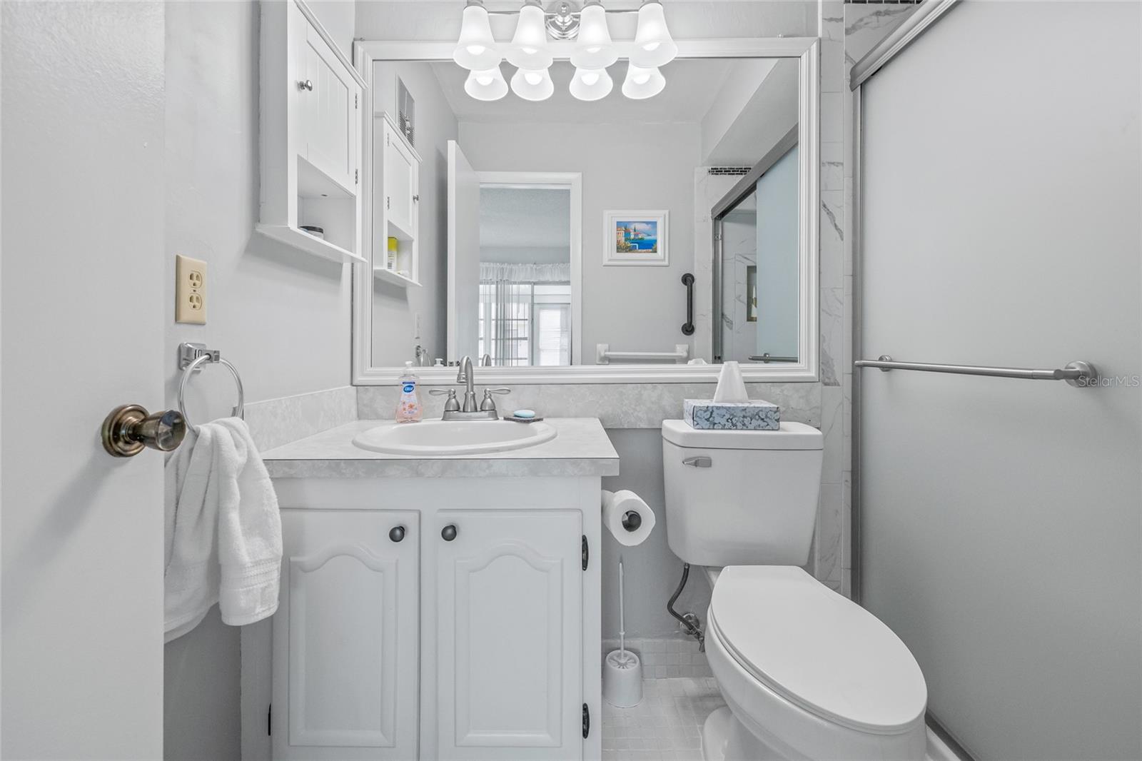 O6367792 Property Photo