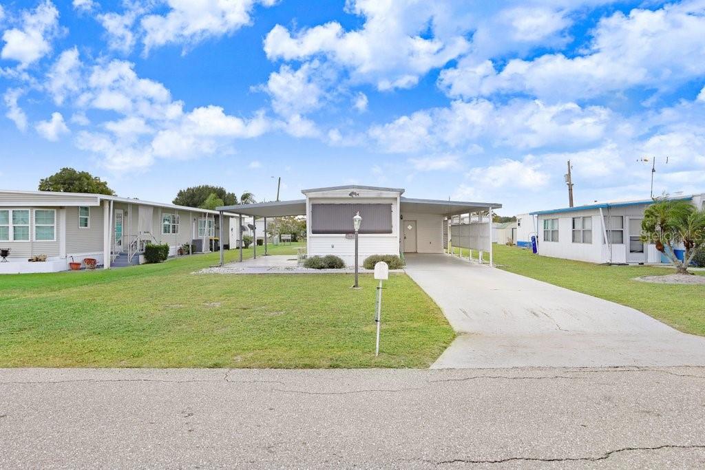 TB8456966 Property Photo