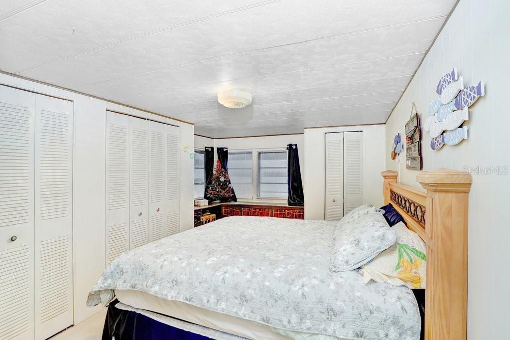 TB8456966 Property Photo