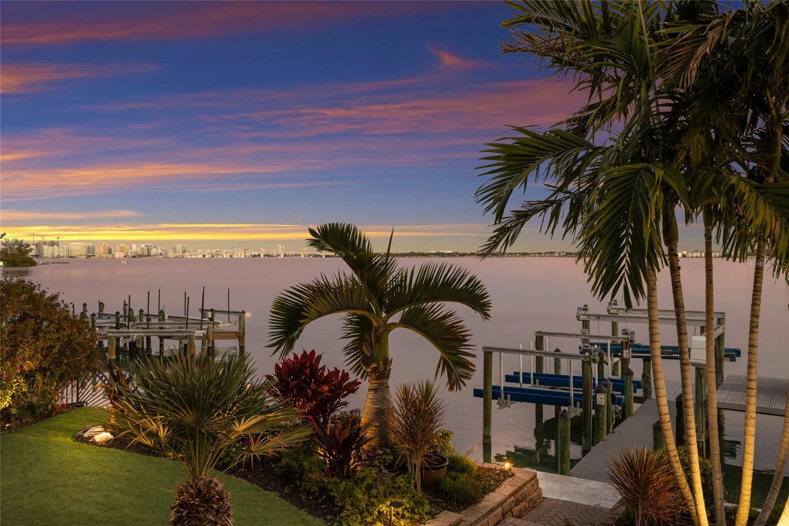 A4675500 Property Photo