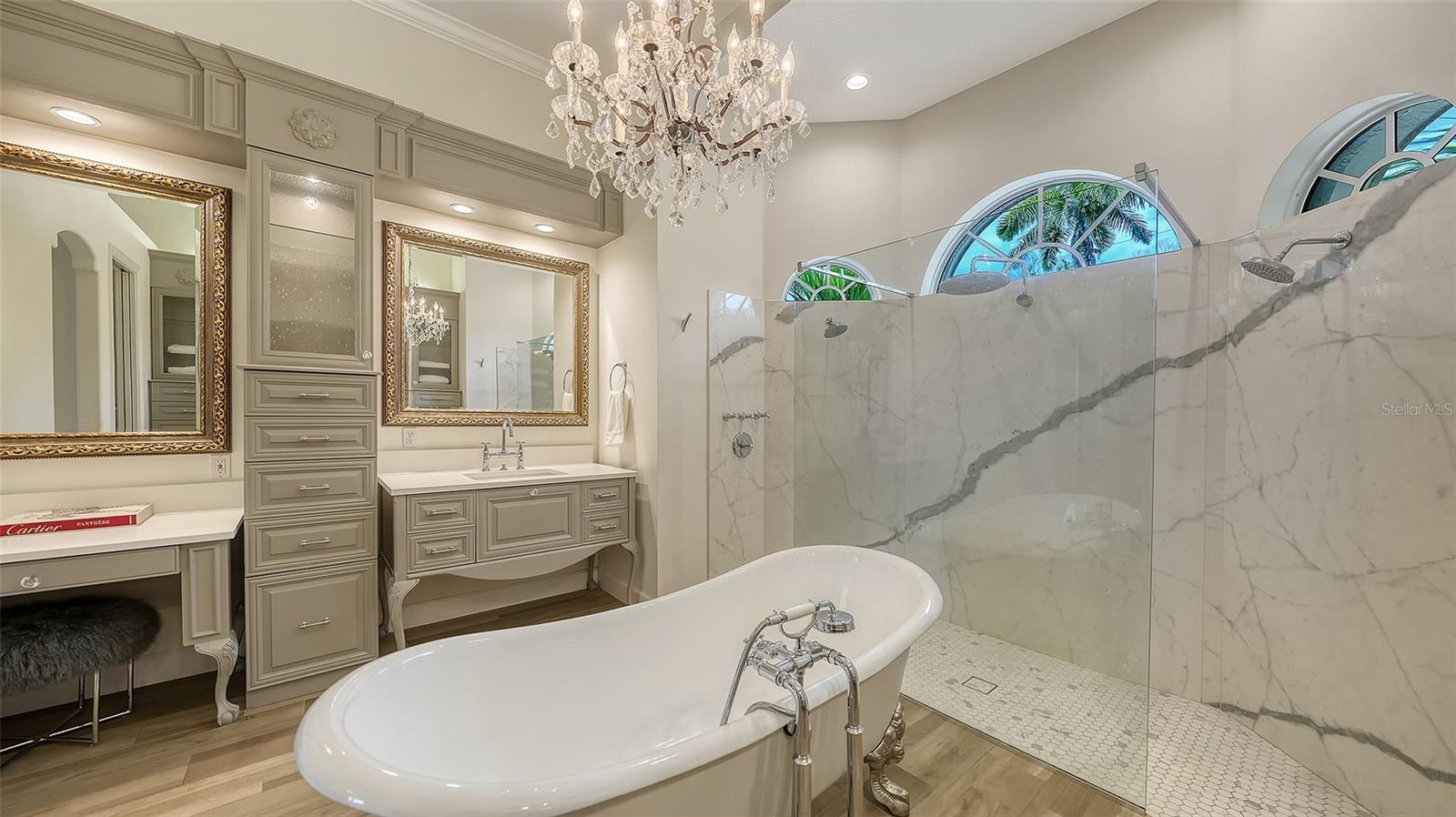 A4675500 Property Photo