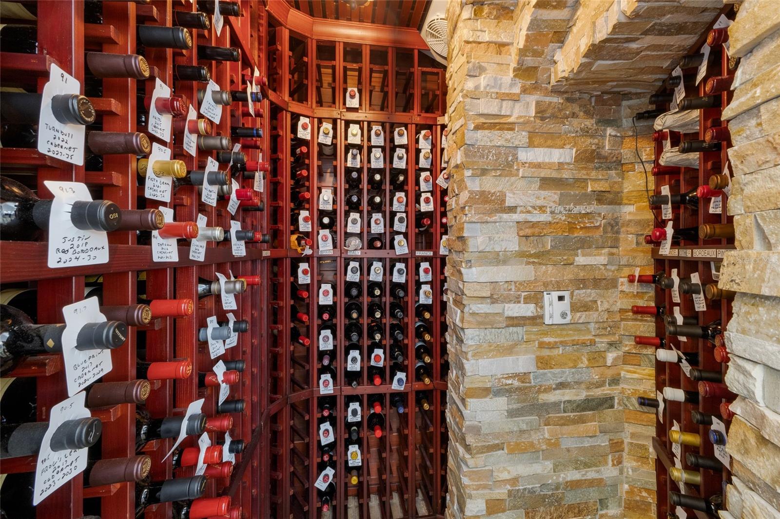 A4675500 Property Photo