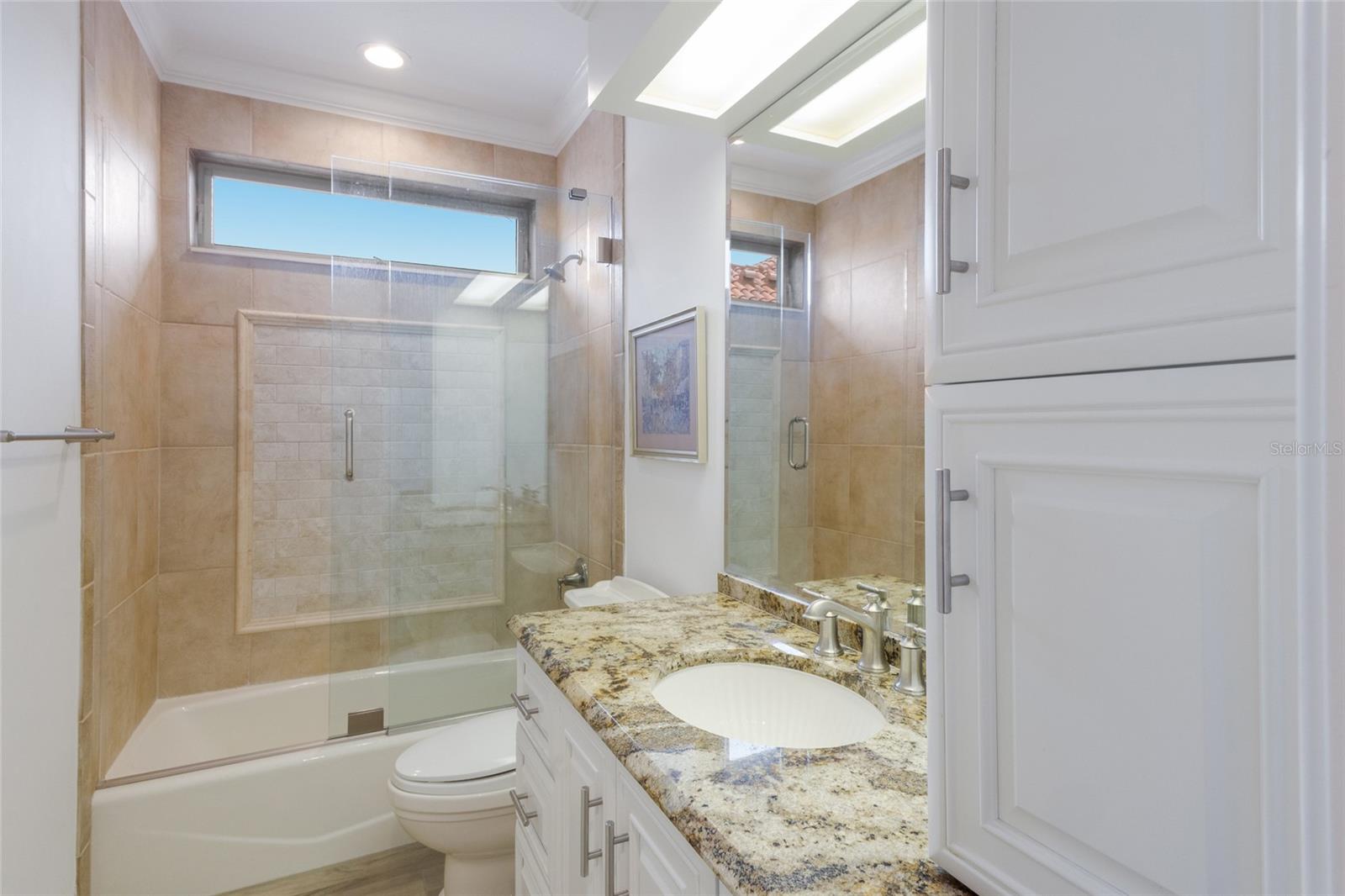 A4675500 Property Photo