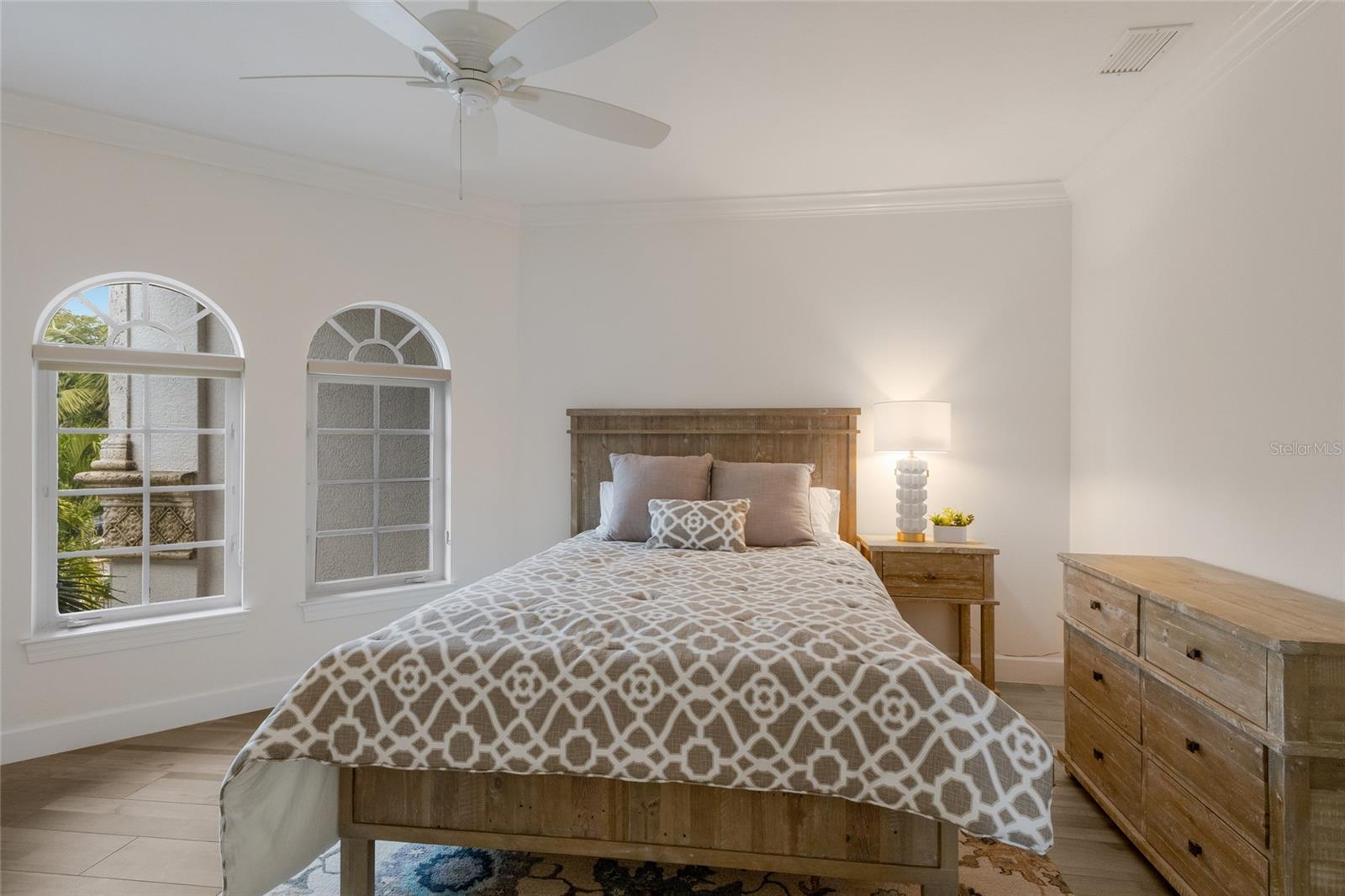 A4675500 Property Photo