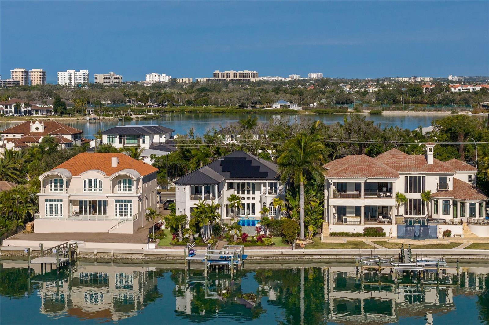 A4675500 Property Photo