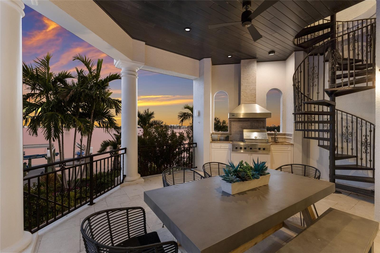 A4675500 Property Photo