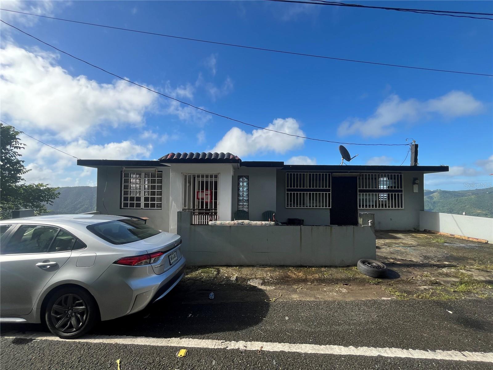 PR9118038 Property Photo