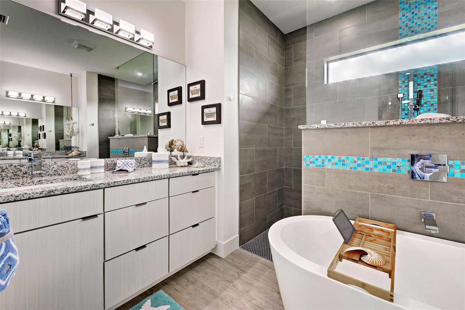 19 WINDWARD RD, PLACIDA, FL, 33946