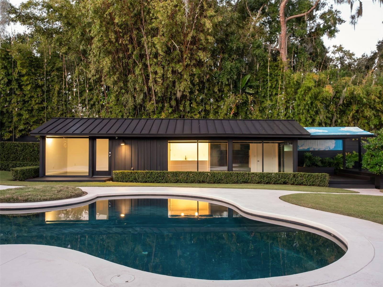 O6367878 Property Photo