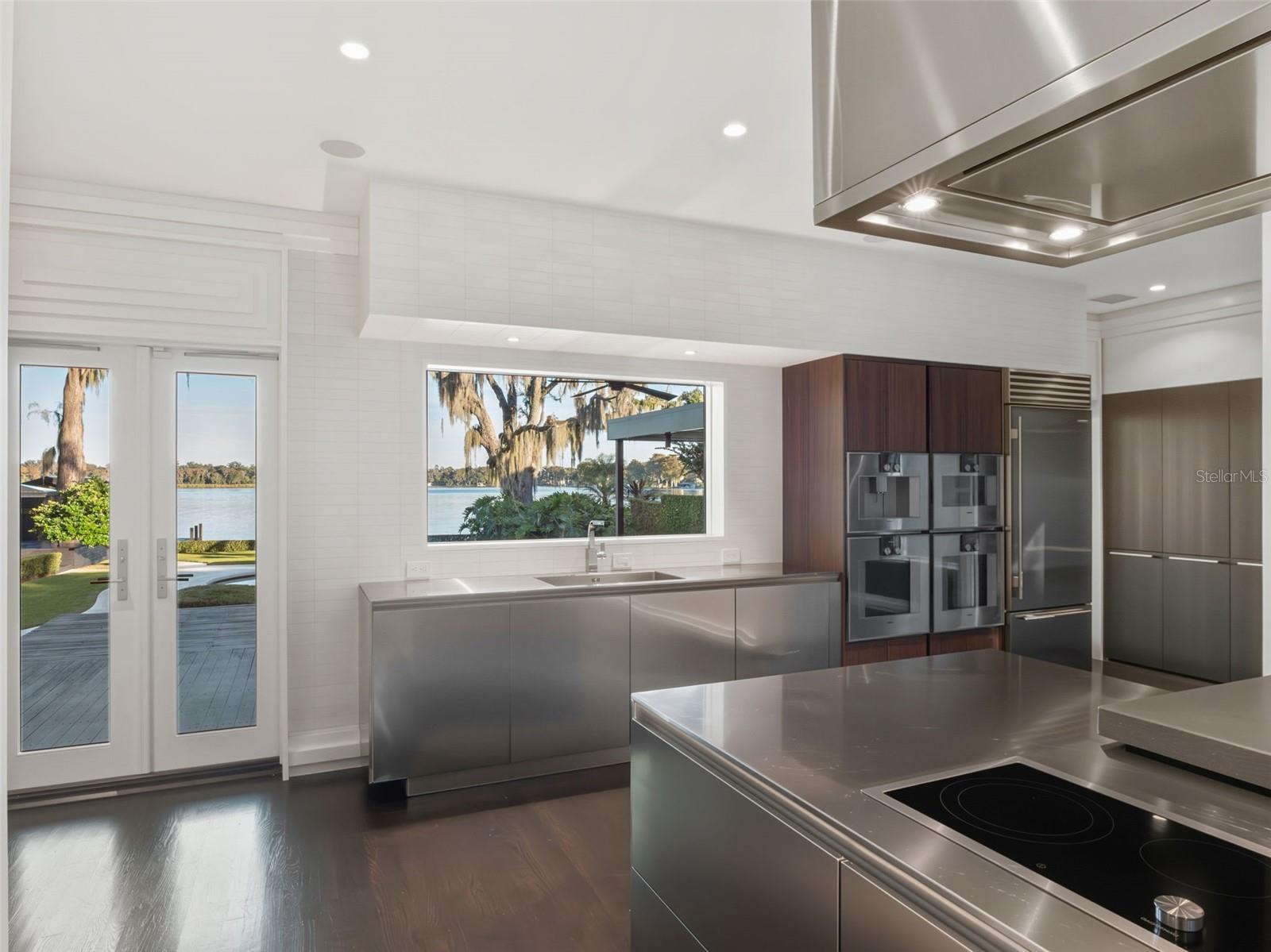 O6367878 Property Photo