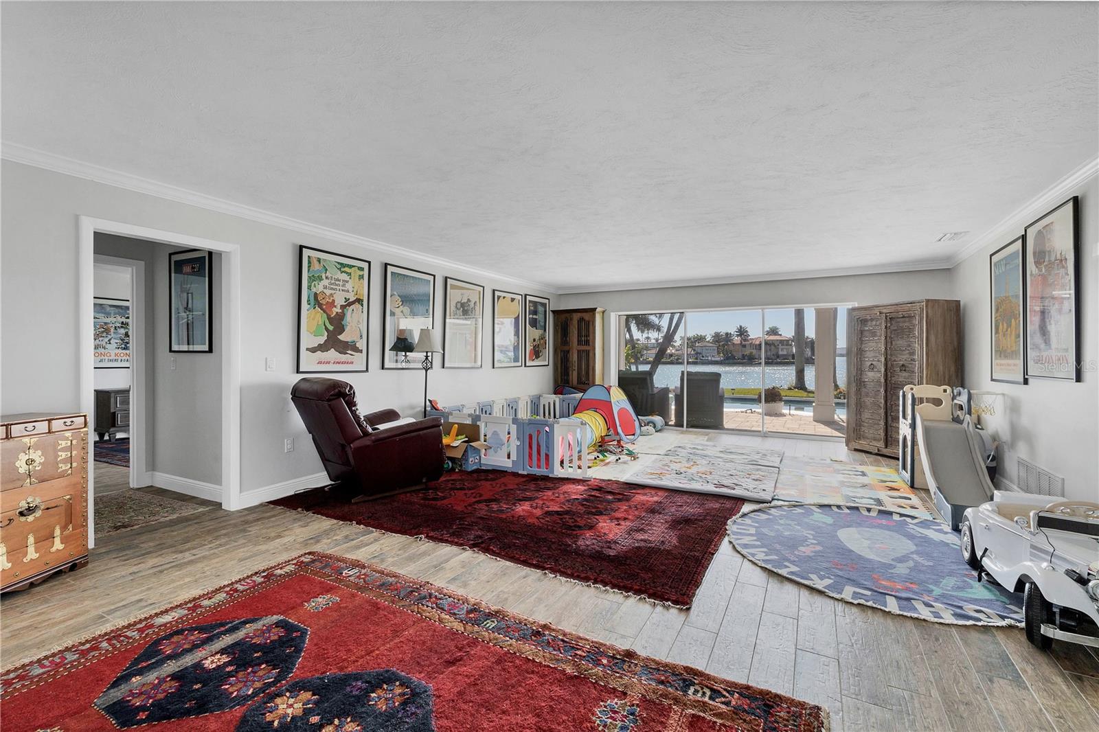 A4675538 Property Photo