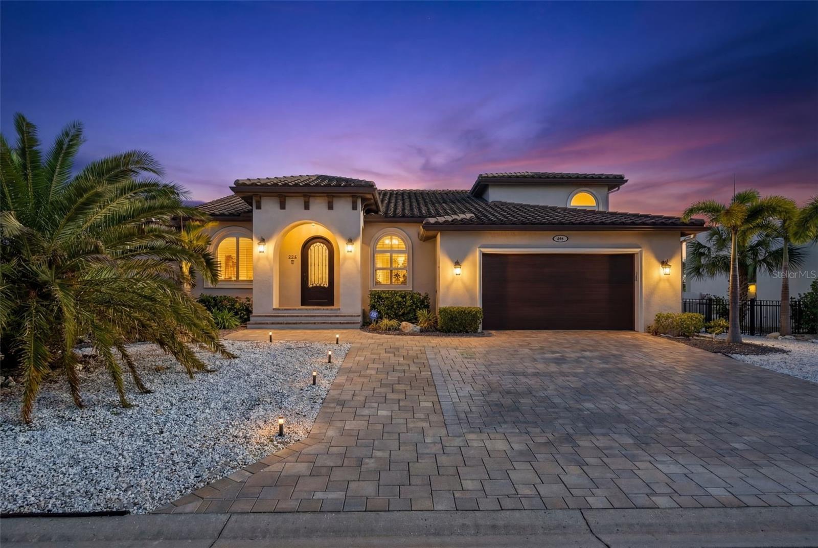 A4675541 Property Photo