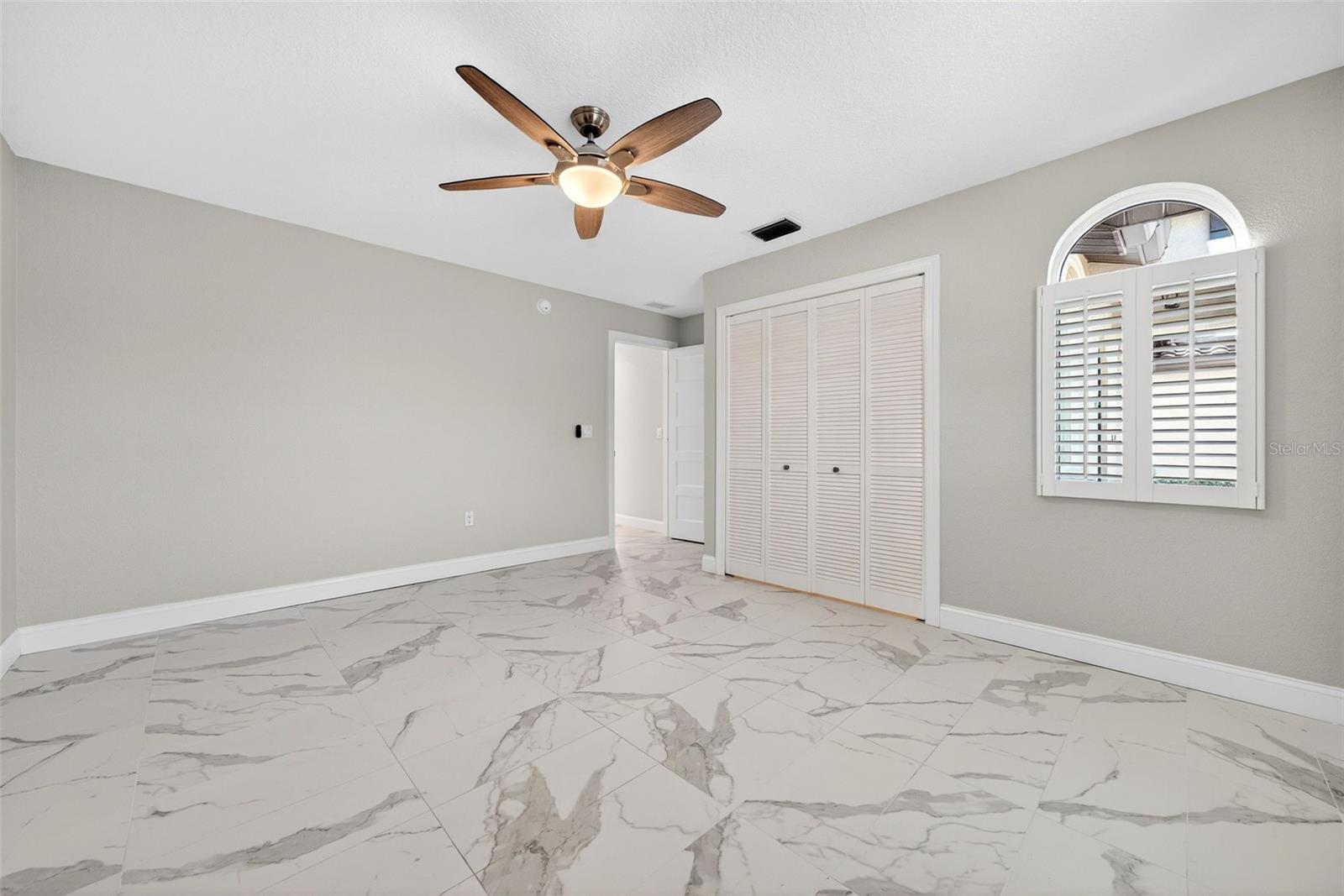 A4675541 Property Photo