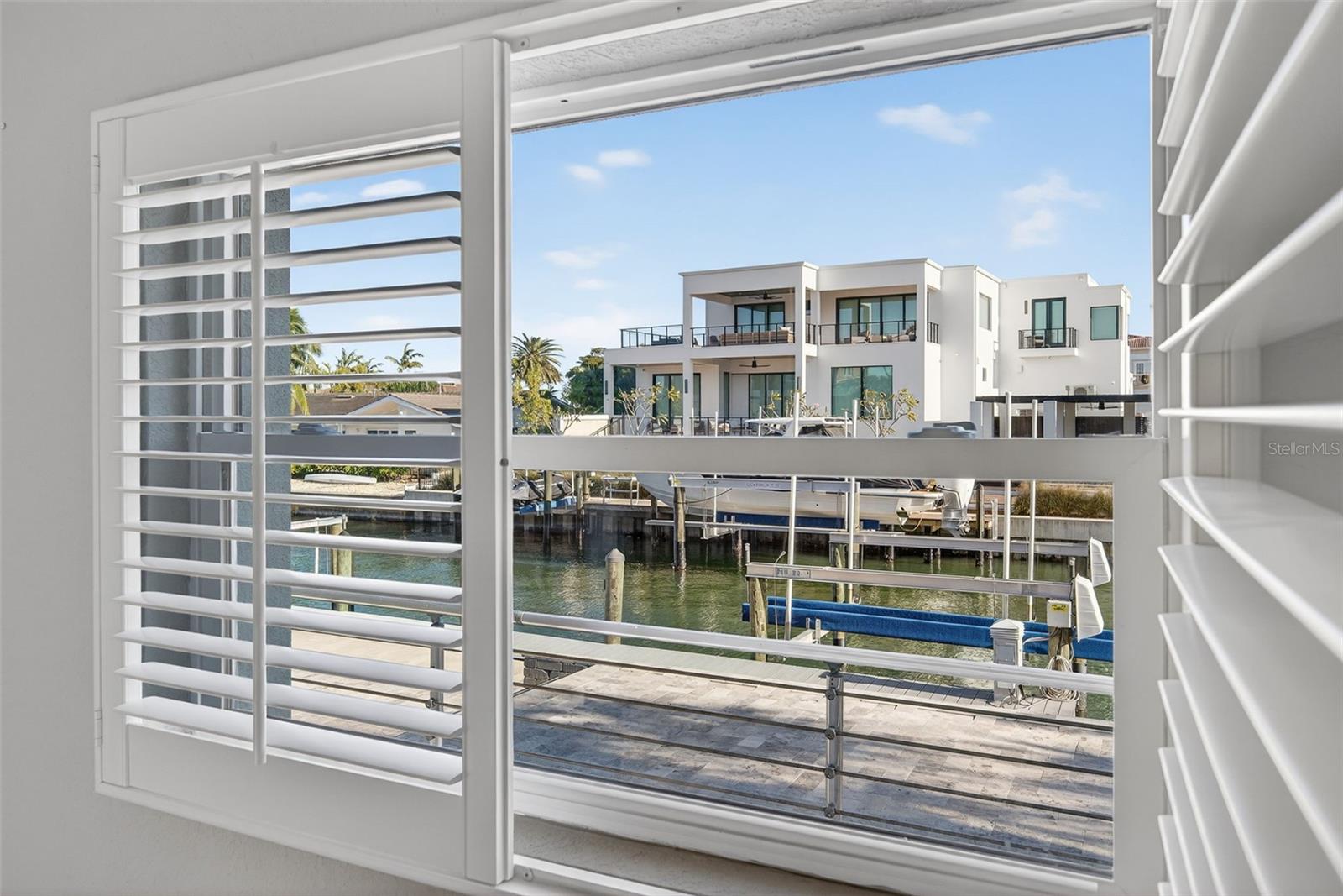 A4675541 Property Photo