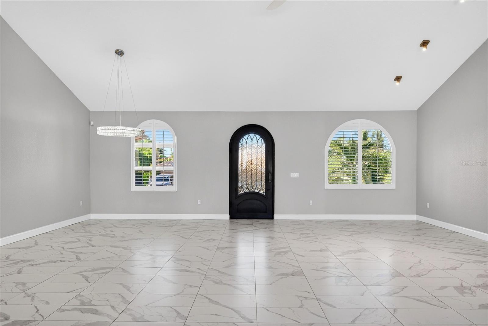 A4675541 Property Photo