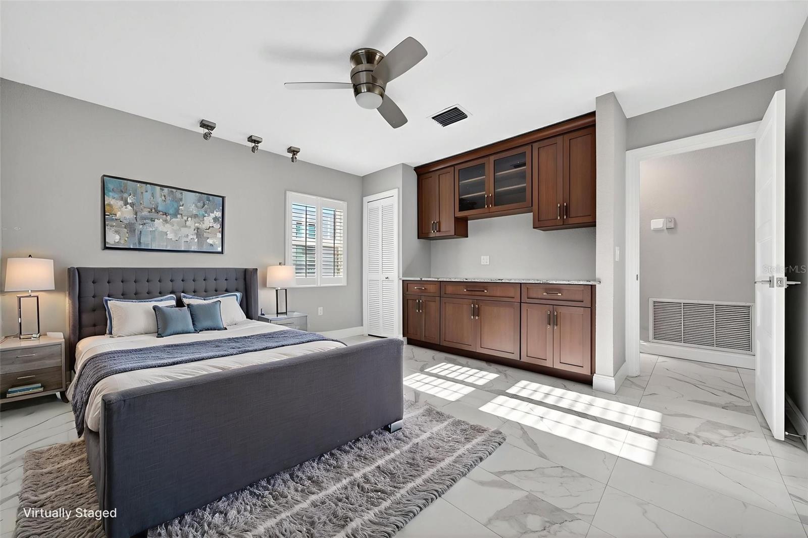 A4675541 Property Photo