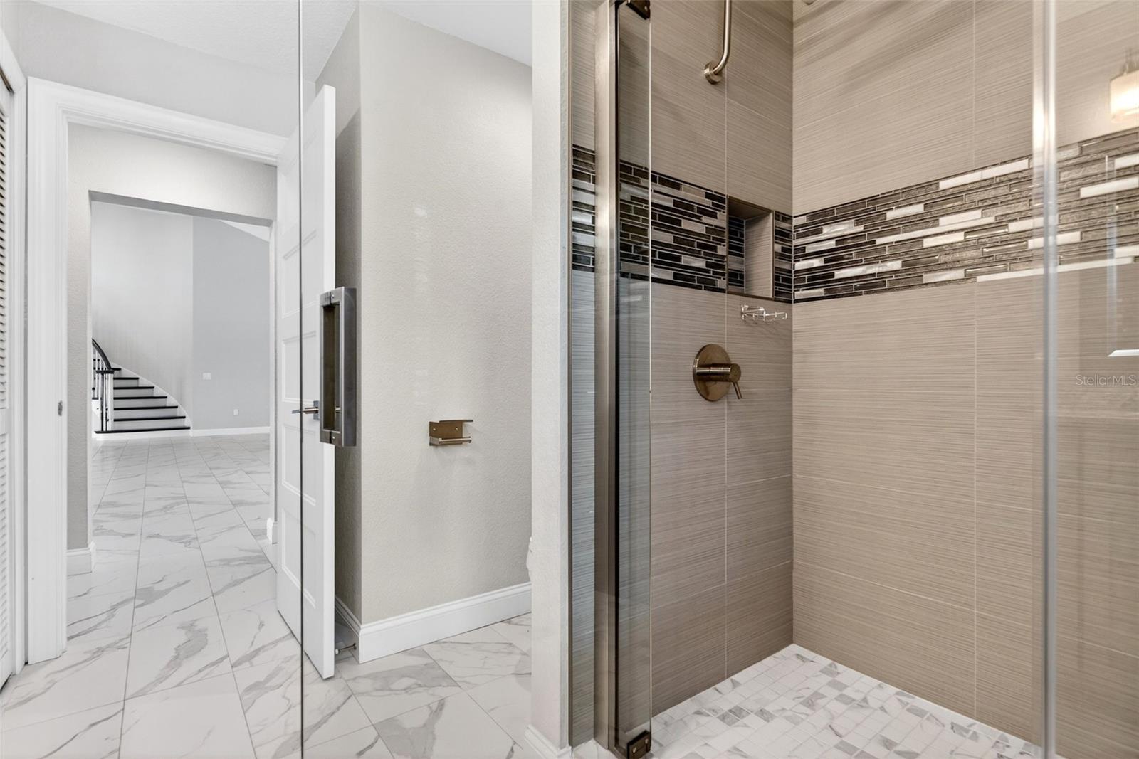 A4675541 Property Photo