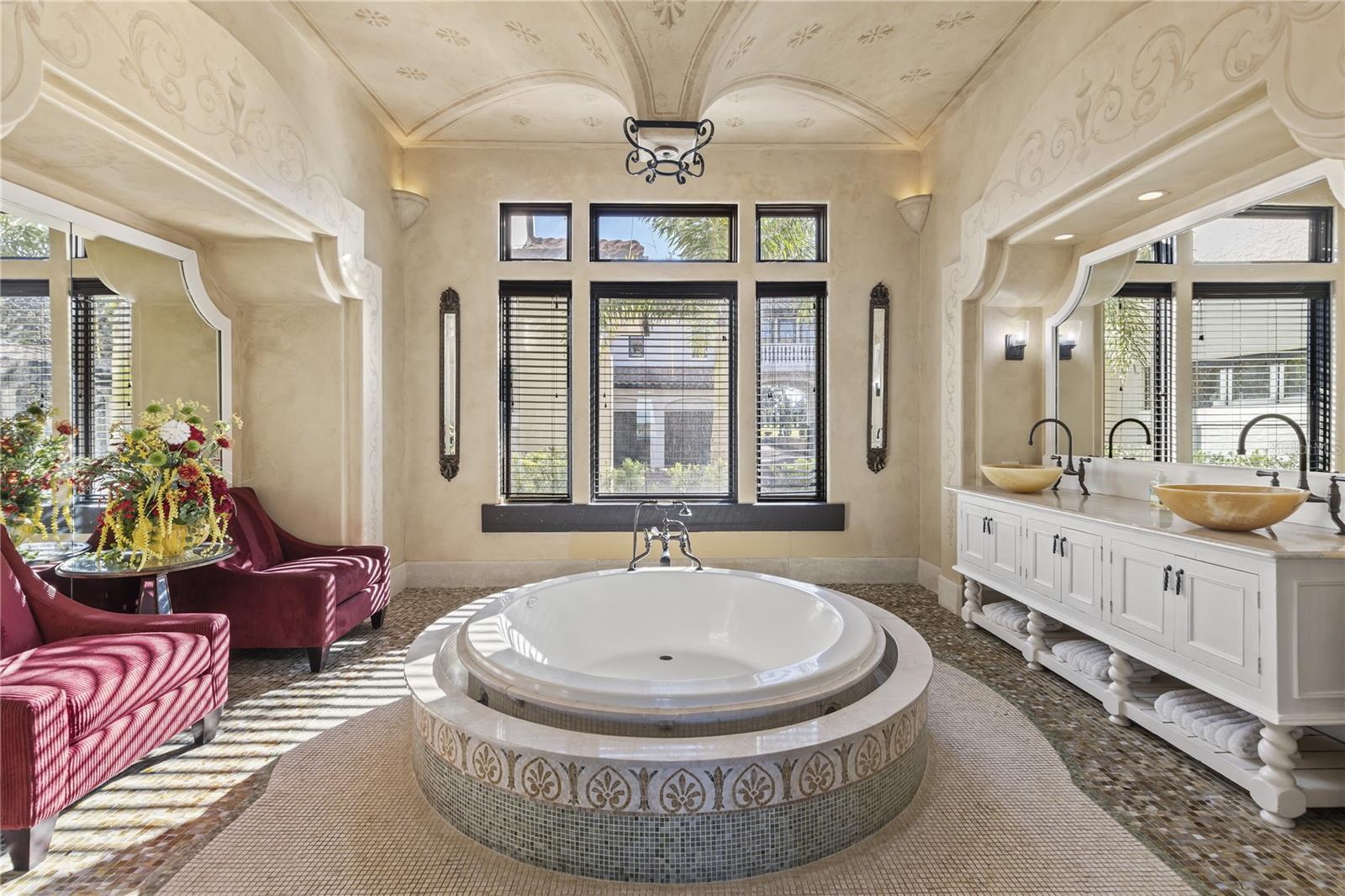 O6367935 Property Photo