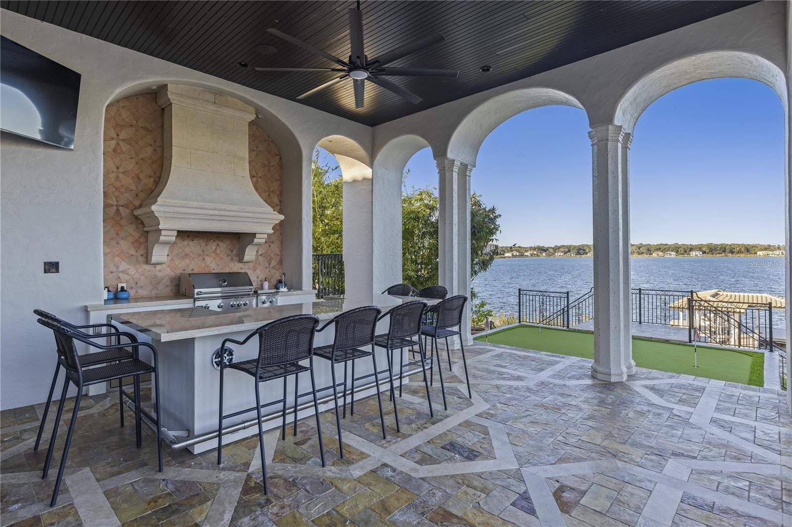 O6367935 Property Photo