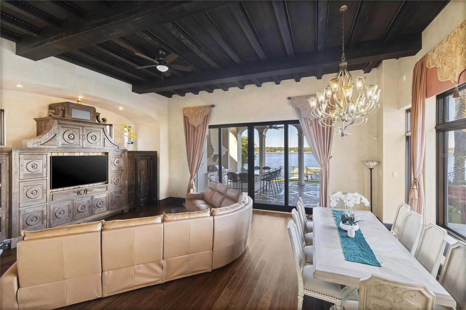 O6367935 Property Photo