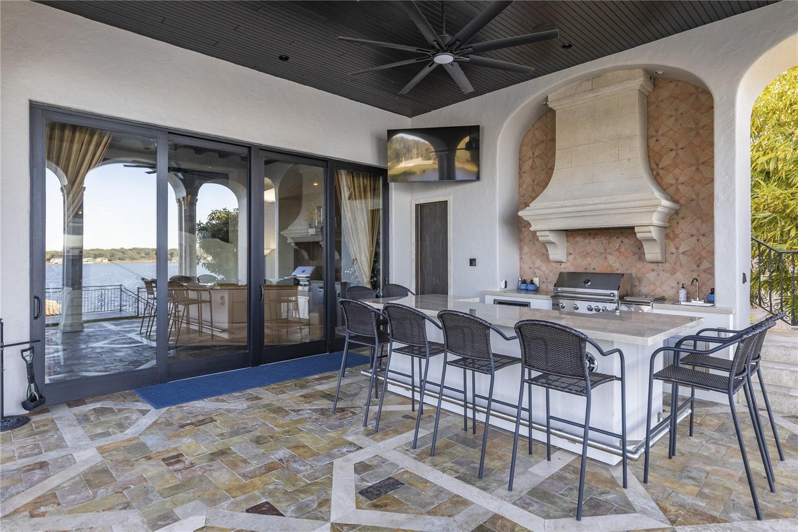 O6367935 Property Photo