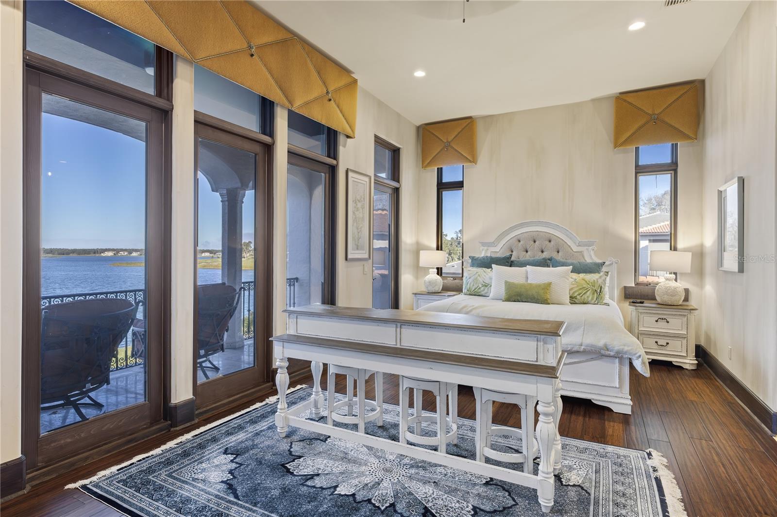 O6367935 Property Photo