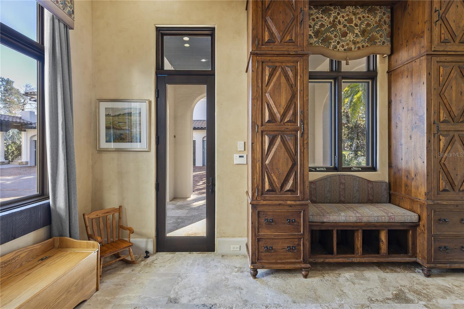 O6367935 Property Photo