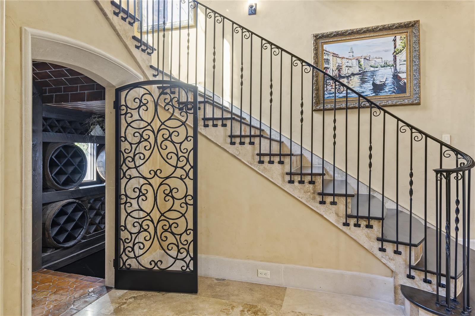 O6367935 Property Photo