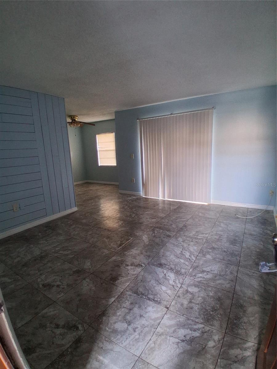 TB8457156 Property Photo