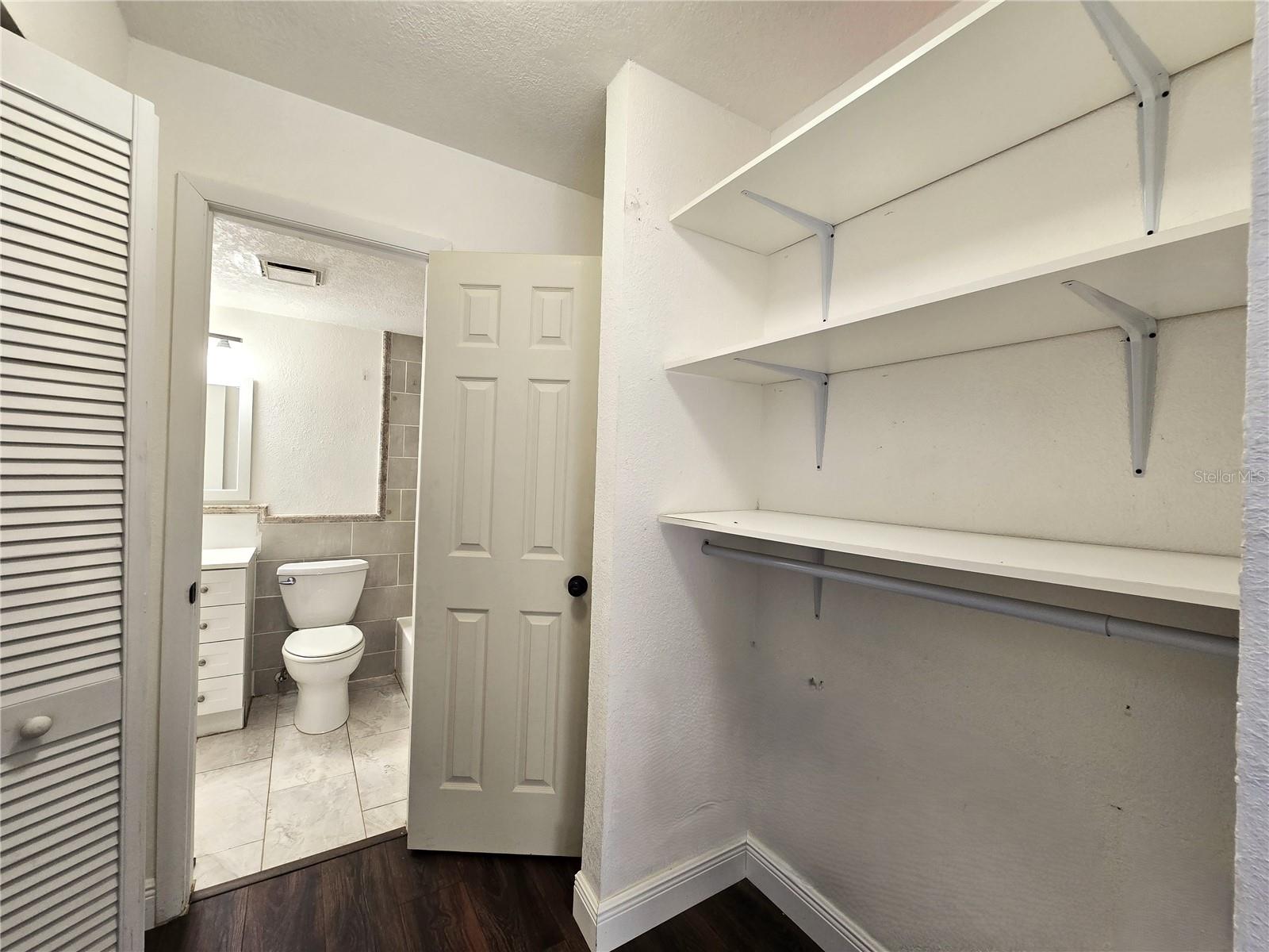 TB8457164 Property Photo