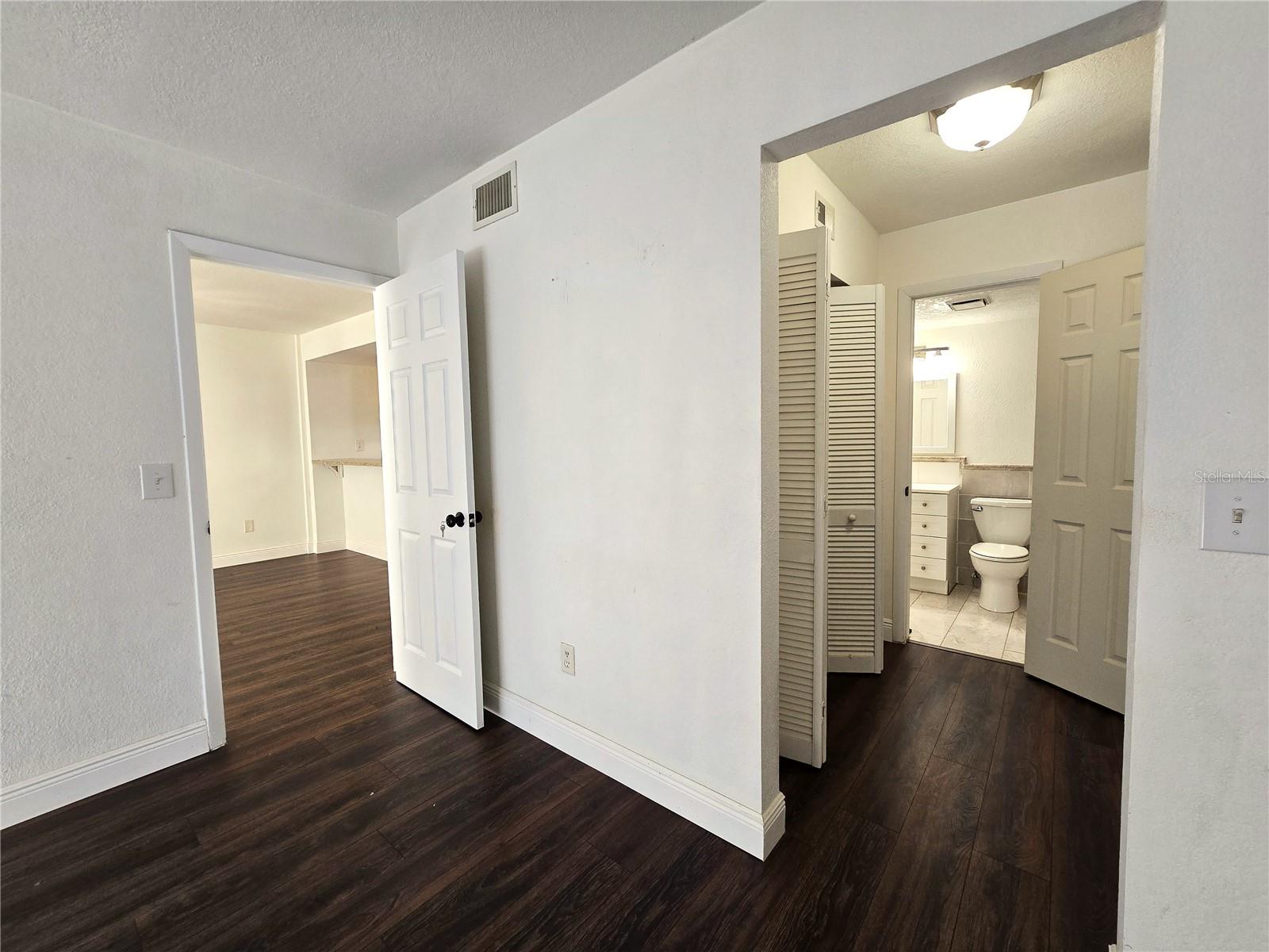 TB8457164 Property Photo